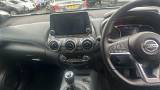 Nissan Juke 1.0 DiG-T 114 N-Connecta 5dr Petrol Hatchback